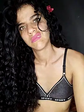 lucerocutte online show from 4, 3, 2026