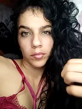 lucerocutte online show from 10, 4, 2026