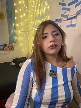 SoftLady S33 online show from 17, 7, 2026