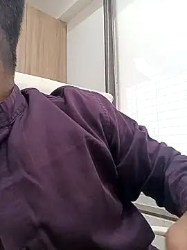 VJ17 online show from 9, 9, 2025
