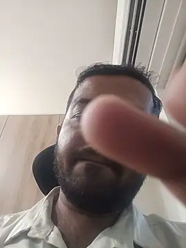 VJ17 online show from 15, 5, 2026