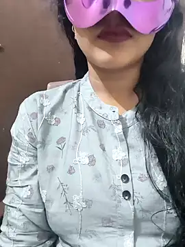 Hot Alia04 online show from 3, 11, 2025