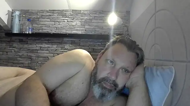 BigMan738xh online show from 22, 6, 2026