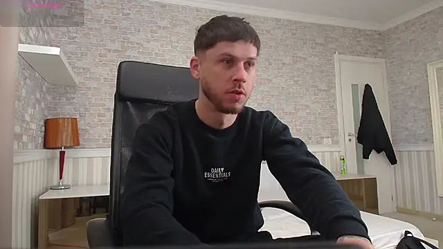 Snapshot of JonahShaw chatting on 26, 4, 2026 JonahShaw online show from 26, 4, 2026