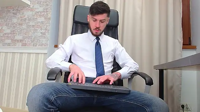 JonahShaw online show from 23, 11, 2025