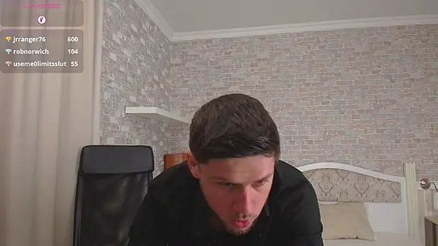 Snapshot of JonahShaw chatting on 30, 4, 2026 JonahShaw online show from 30, 4, 2026