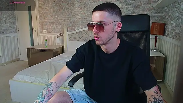 JonahShaw online show from 21, 6, 2026