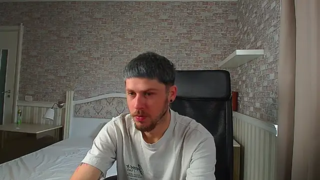 Snapshot of JonahShaw chatting on 1, 6, 2026 JonahShaw online show from 1, 6, 2026