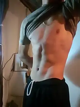 Snapshot of LUISSLEONN0958 chatting on 5, 11, 2025 LUISSLEONN0958 online show from 5, 11, 2025