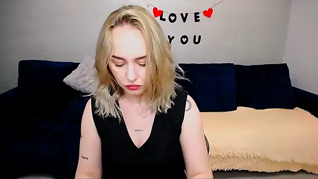 LiluMoon   online show from 9, 5, 2026