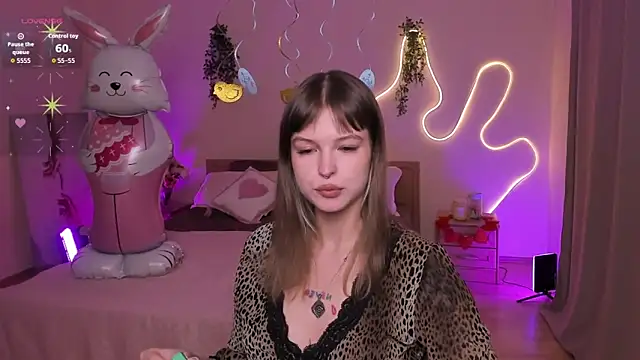 Lisa Blossom online show from 3, 4, 2026