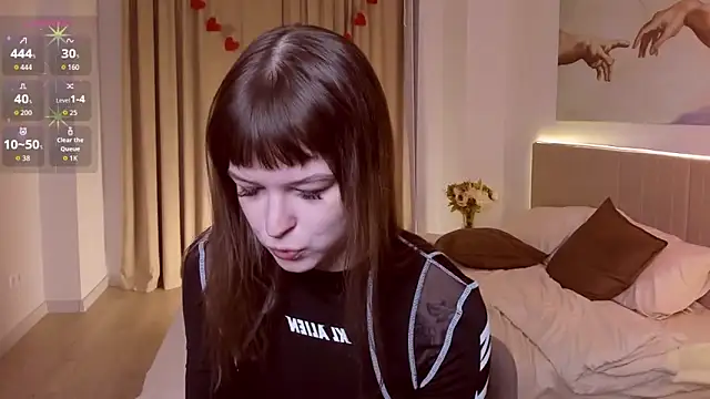 Lisa Blossom online show from 2, 3, 2026