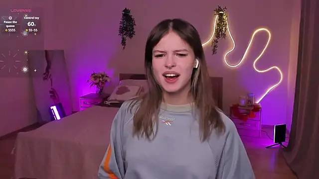 Lisa Blossom online show from 11, 4, 2026