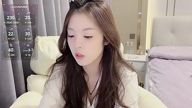 T-LL77- online show from 6, 4, 2026