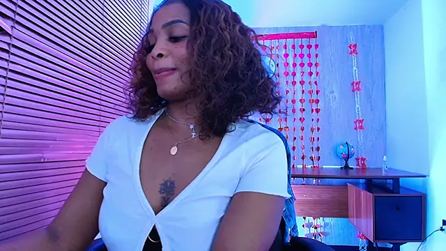 ArianaBeake online show from 13, 1, 2026