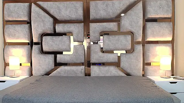 Snapshot of ArianaBeake chatting on 20, 11, 2025 ArianaBeake online show from 20, 11, 2025