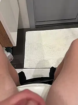 Snapshot of myPriority01 chatting on 14, 12, 2025 myPriority01 online show from 14, 12, 2025