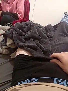 Couplefrsex online show from 18, 10, 2025