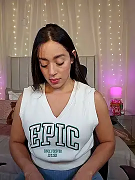 AriadnaTaylor online show from 15, 12, 2025