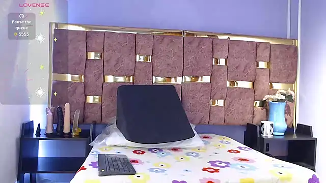 shantall 05 online show from 11, 11, 2025