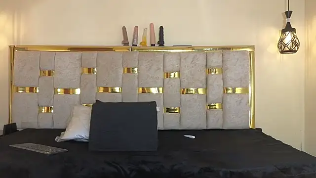 shantall 05 online show from 1, 11, 2025