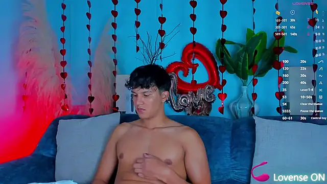 Leo Savage  online show from 4, 2, 2026