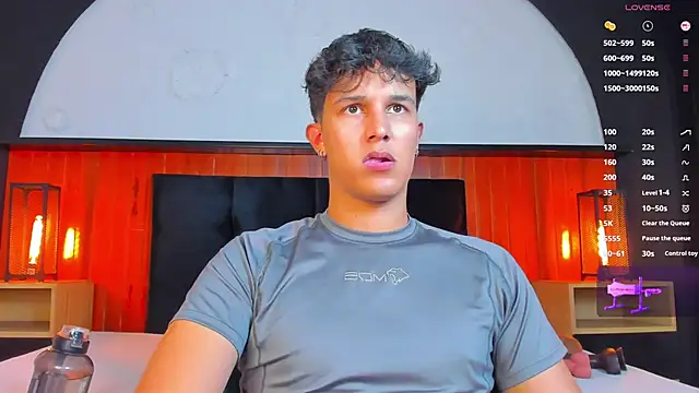 Leo Savage  online show from 22, 4, 2026