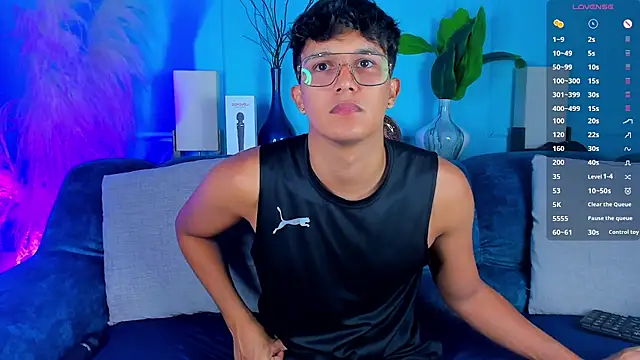 Leo Savage  online show from 17, 1, 2026