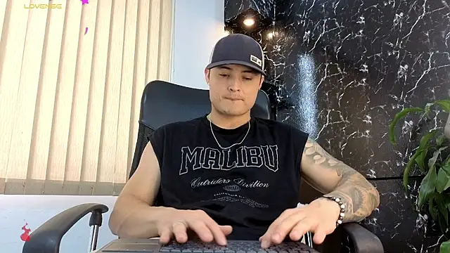 Alexander ferre online show from 20, 2, 2026