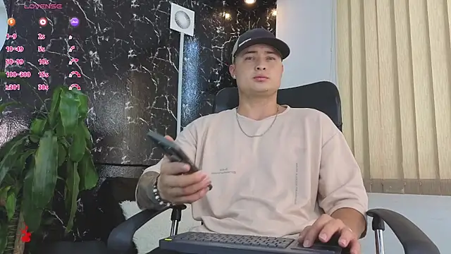 Alexander ferre online show from 17, 4, 2026