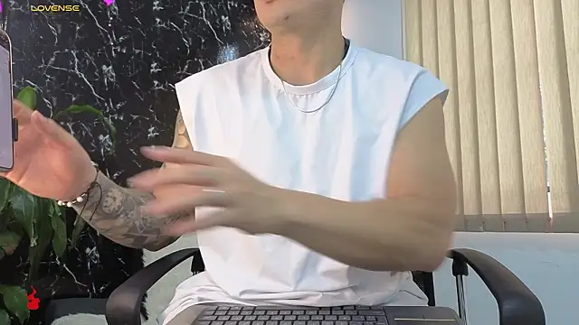 Alexander ferre online show from 10, 2, 2026