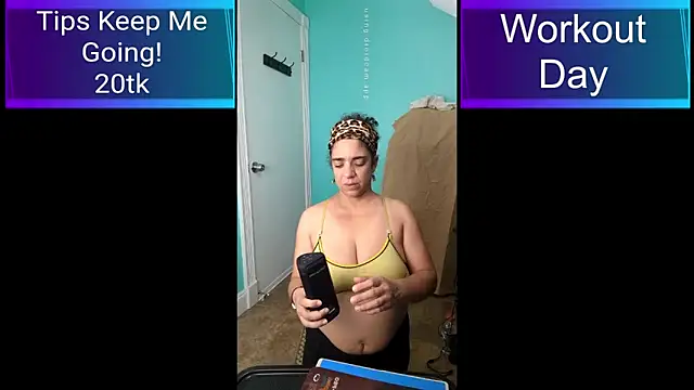 Snapshot of nsfwismorefun chatting on 19, 9, 2025 nsfwismorefun online show from 19, 9, 2025