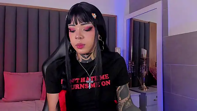 misstomie  online show from 22, 10, 2025