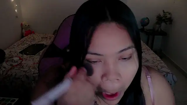 Snapshot of Juicy_elenxx chatting on 19, 9, 2025 Juicy elenxx online show from 19, 9, 2025