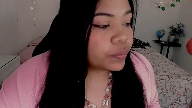 Juicy elenxx online show from 6, 1, 2026