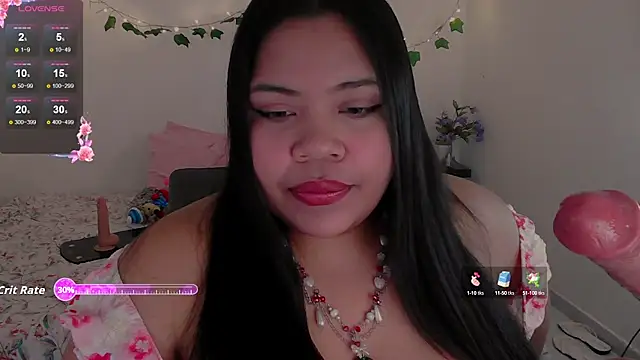 Snapshot of Juicy_elenxx chatting on 12, 9, 2025 Juicy elenxx online show from 12, 9, 2025