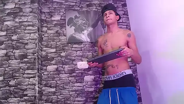 gustavo saaled19  online show from 20, 10, 2025