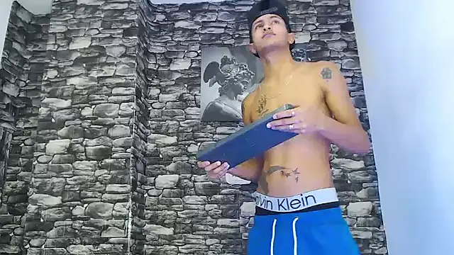 gustavo saaled19  online show from 12, 10, 2025