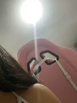 Snapshot of AntonellaCute_ab chatting on 16, 10, 2025 AntonellaCute ab online show from 16, 10, 2025