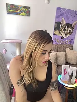 MorganHot0809 online show from 7, 11, 2025