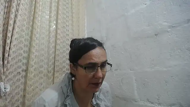 gabbyparker  online show from 5, 4, 2026