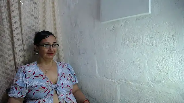 gabbyparker  online show from 20, 10, 2025