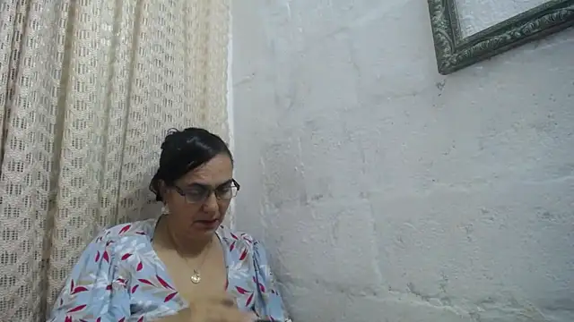 gabbyparker  online show from 27, 5, 2026