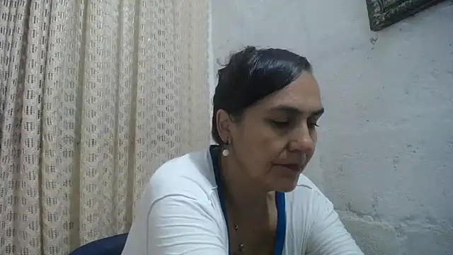 gabbyparker  online show from 8, 5, 2026