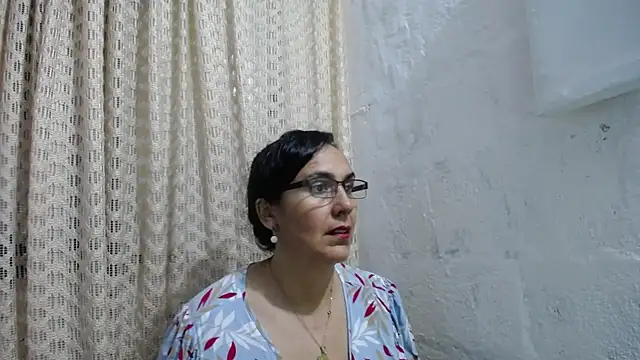 gabbyparker  online show from 29, 9, 2025