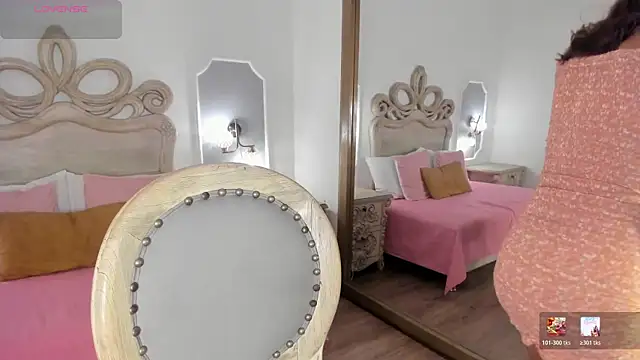 Snapshot of monnay520 chatting on 20, 7, 2026 monnay520 online show from 20, 7, 2026