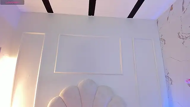 Cloedurant online show from 5, 2, 2026