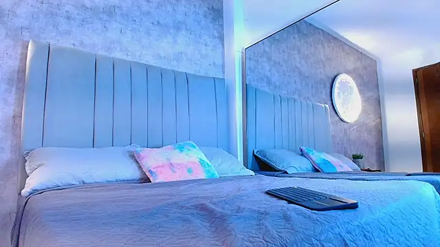 karla-ruiz online show from 3, 11, 2025