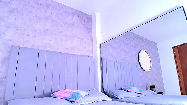 karla-ruiz online show from 13, 10, 2025