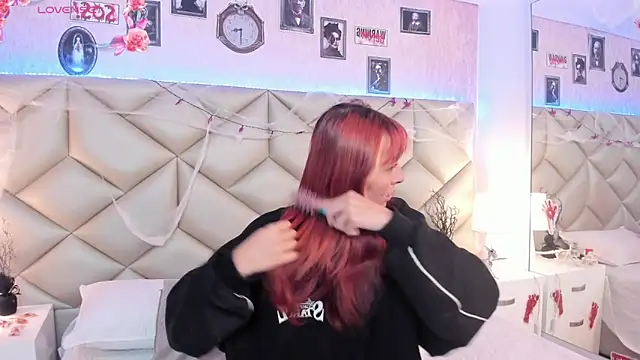 dafnne hall online show from 21, 10, 2025